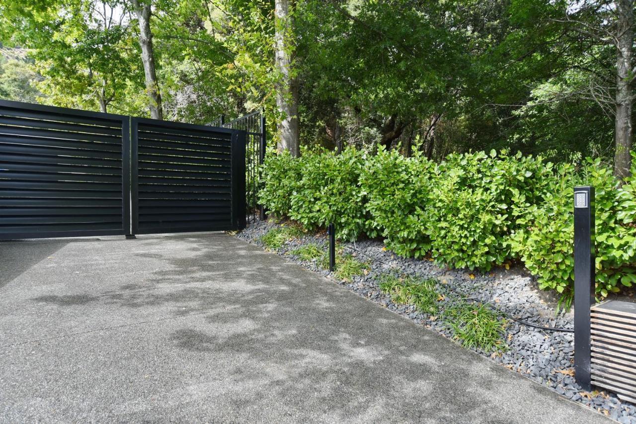 Bridle Path Retreat - Christchurch Holiday Homes Exterior foto